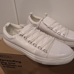 Beverly Hills Polo Club Men's White Low-Top Lace-Up Sneakers